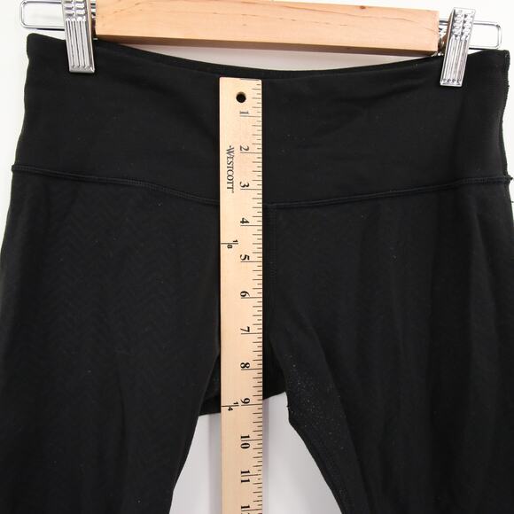 Lululemon Leggings Black Chevron Print Cropped Capri Mid Rise Yoga Activewear 6 - Picture 6 of 11